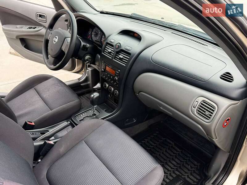 Седан Nissan Almera Classic 2011 в Киеве фото 22 Седан Nissan Almera Classic 2011 в Киеве
