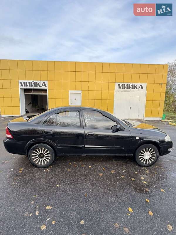 Седан Nissan Almera Classic 2010 в Полтаве