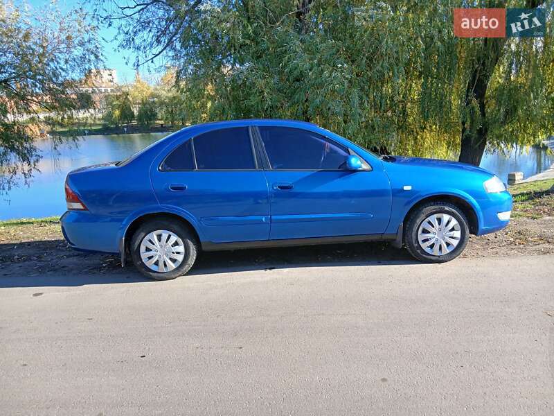 Седан Nissan Almera Classic 2006 в Первомайске