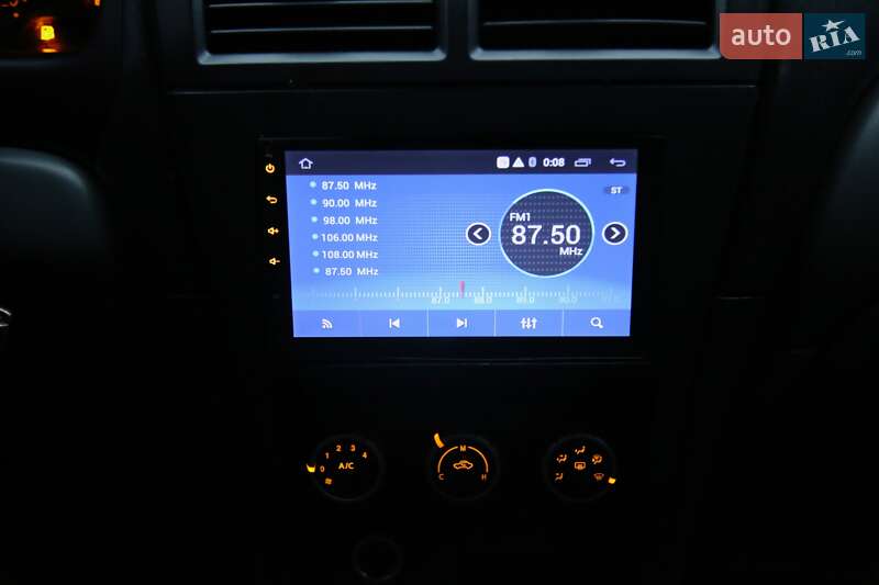 Седан Nissan Almera Classic 2008 в Харькове