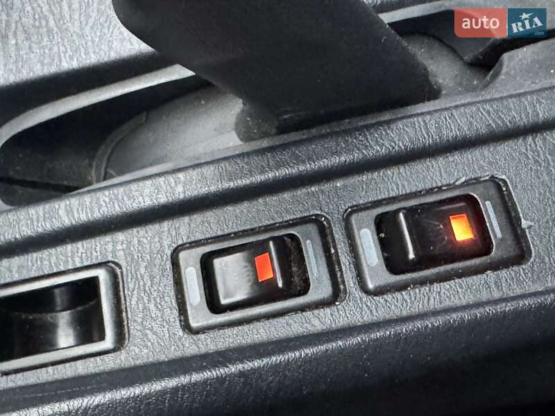 Седан Nissan Almera Classic 2006 в Днепре