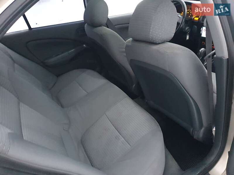 Седан Nissan Almera Classic 2007 в Кременчуге