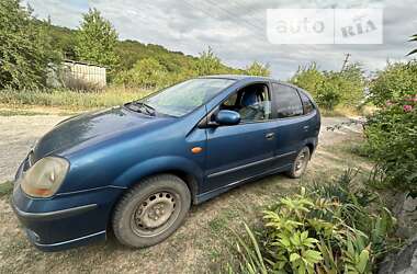 Минивэн Nissan Almera Tino 2001 в Тыврове