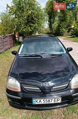 Минивэн Nissan Almera Tino 2002 в 