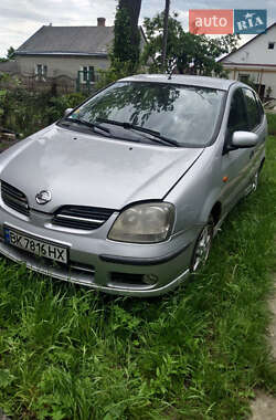 Мінівен Nissan Almera Tino 2004 в Луцьку