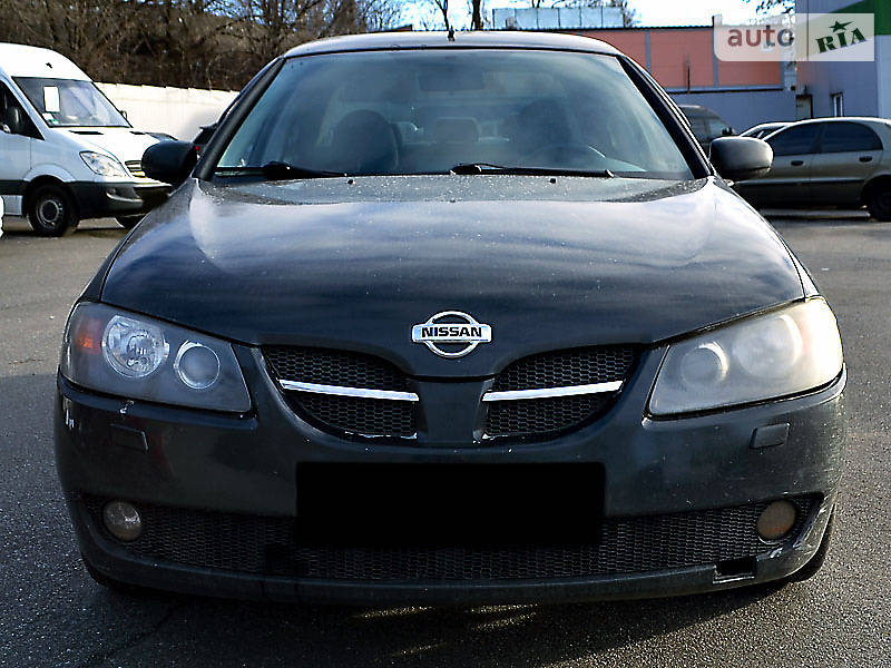 Nissan Almera 2003 року