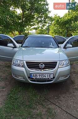 Седан Nissan Almera 2010 в Гайсине