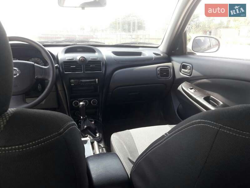 Седан Nissan Almera 2012 в Одесі