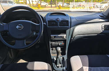 Седан Nissan Almera 2006 в Львове