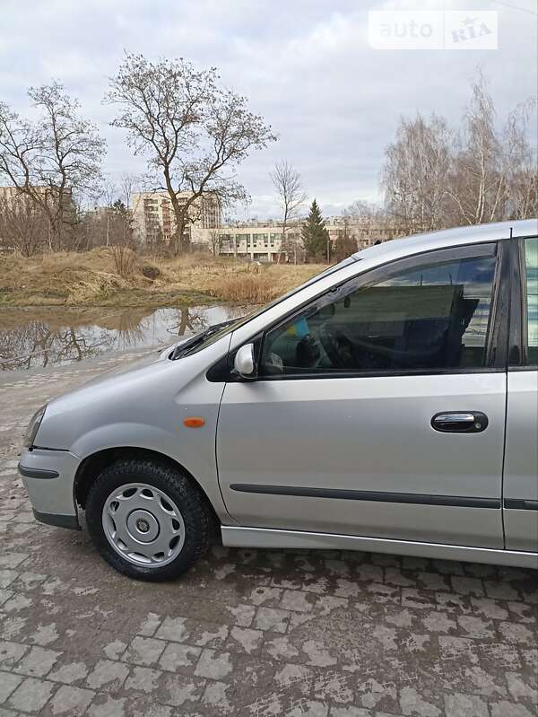 Хэтчбек Nissan Almera 2002 в Новом Роздоле фото 9 Хэтчбек Nissan Almera 2002 в Новом Роздоле