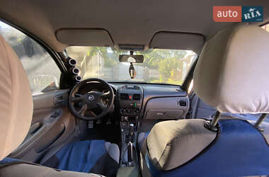 Седан Nissan Almera 2003 в 