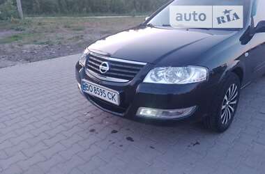 Седан Nissan Almera 2007 в Староконстантинове