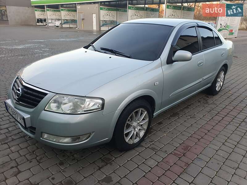 Седан Nissan Almera 2006 в Івано-Франківську