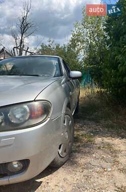 Седан Nissan Almera 2005 в Харькове