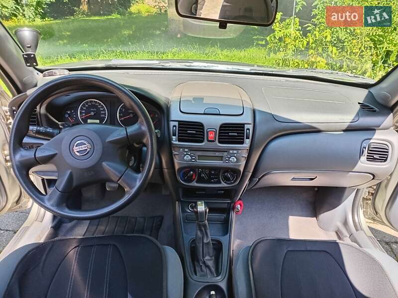 Седан Nissan Almera 2005 в Сумах