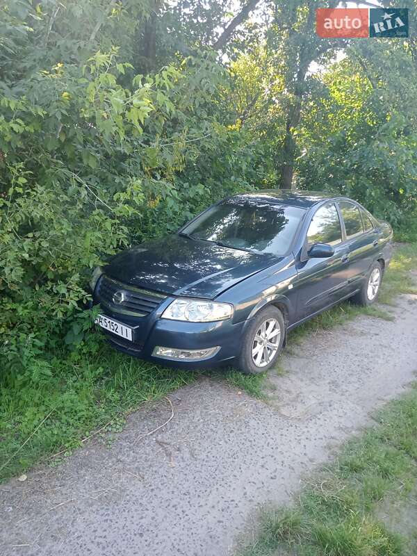 Седан Nissan Almera 2006 в Києві