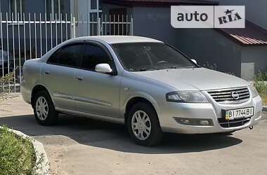 Седан Nissan Almera 2010 в Полтаве