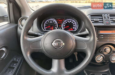 Седан Nissan Almera 2012 в Києві