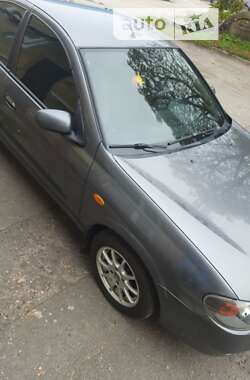 Седан Nissan Almera 2003 в Хмельницком