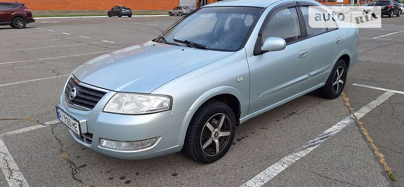 Седан Nissan Almera 2006 в Броварах