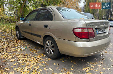 Седан Nissan Almera 2003 в Києві