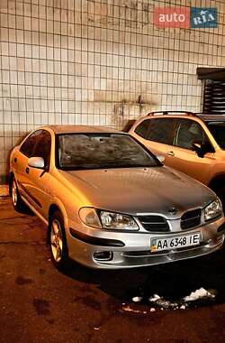 Седан Nissan Almera 2001 в Киеве