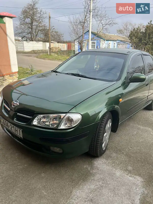 Nissan Almera