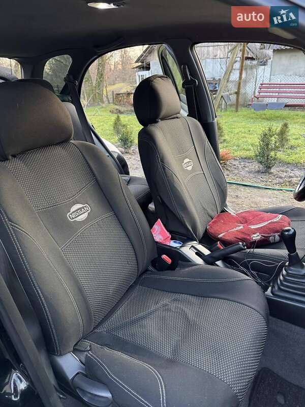 Хетчбек Nissan Almera 1997 в Львові