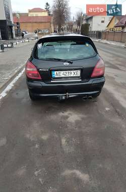 Хетчбек Nissan Almera 2000 в Рівному