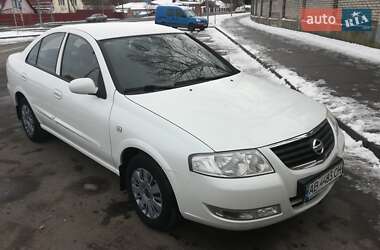 Седан Nissan Almera 2012 в Виннице