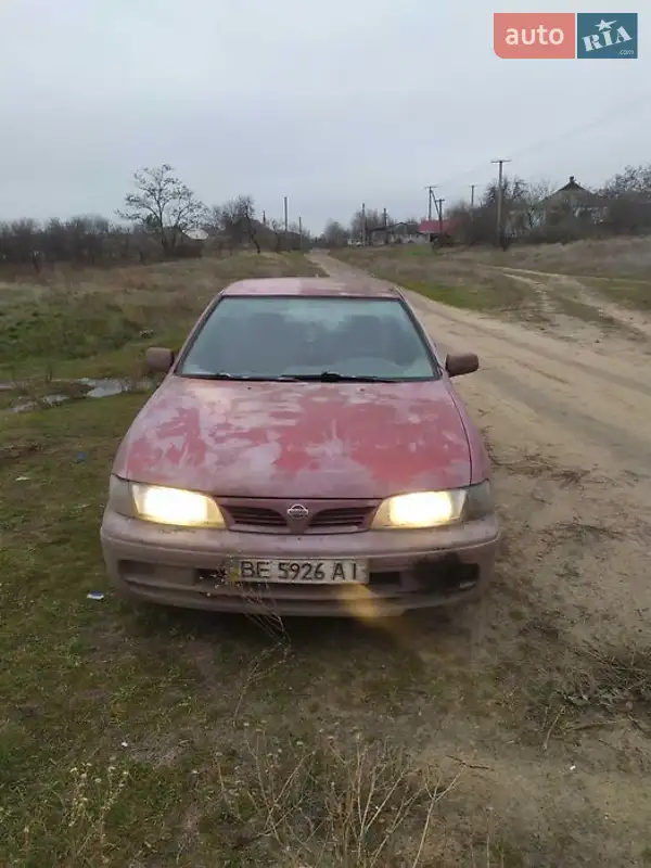 Nissan Almera