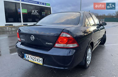 Седан Nissan Almera 2011 в Києві