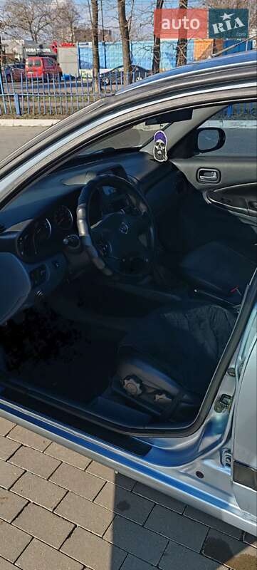 Седан Nissan Almera 2005 в Одесі