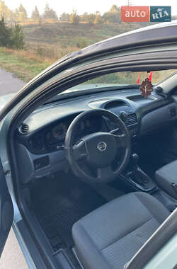 Седан Nissan Almera 2006 в 