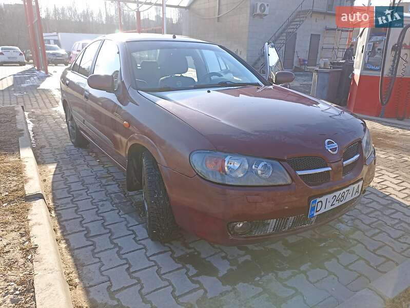 Седан Nissan Almera 2004 в Хмельницькому