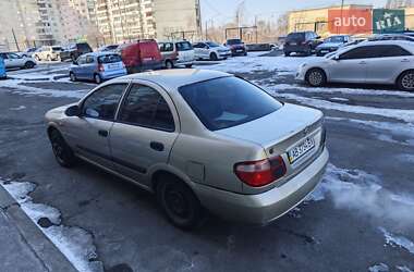 Седан Nissan Almera 2003 в Києві