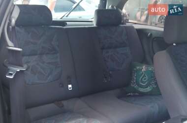 Хетчбек Nissan Almera 1998 в 