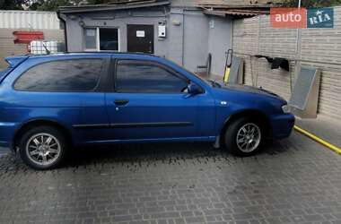 Хетчбек Nissan Almera 1998 в 