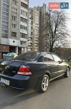 Седан Nissan Almera 2010 в 