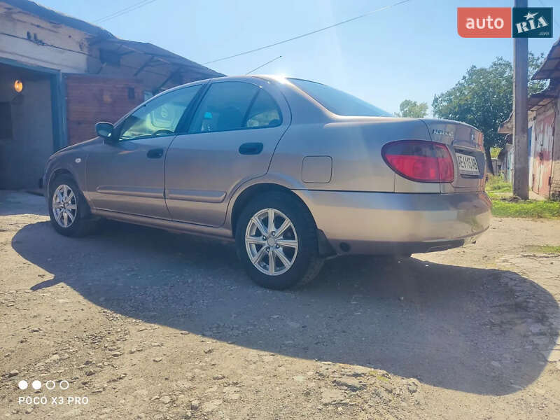 Седан Nissan Almera 2005 в Кривому Розі