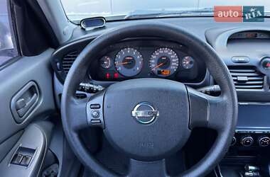 Седан Nissan Almera 2011 в 
