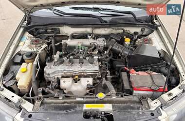 Седан Nissan Almera 2008 в Запорожье