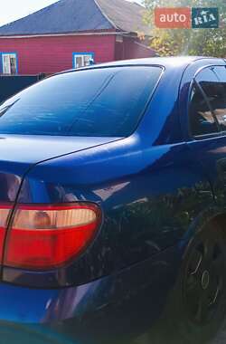 Седан Nissan Almera 2004 в 
