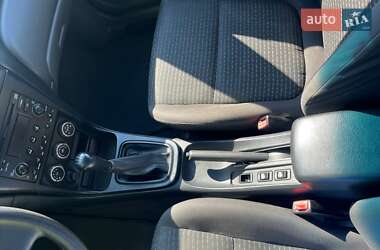 Седан Nissan Almera 2008 в 