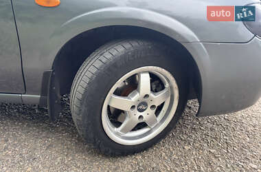 Седан Nissan Almera 2003 в 