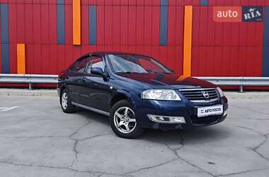 Седан Nissan Almera 2010 в Києві