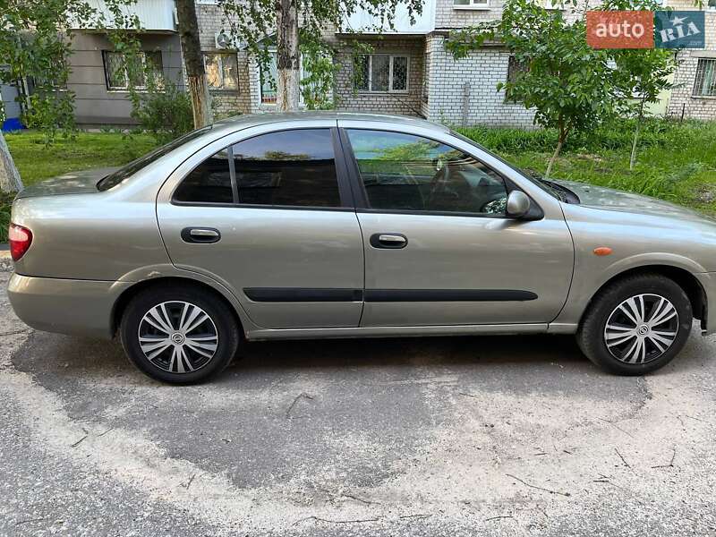 Седан Nissan Almera 2006 в Кременчуге фото Седан Nissan Almera 2006 в Кременчуге