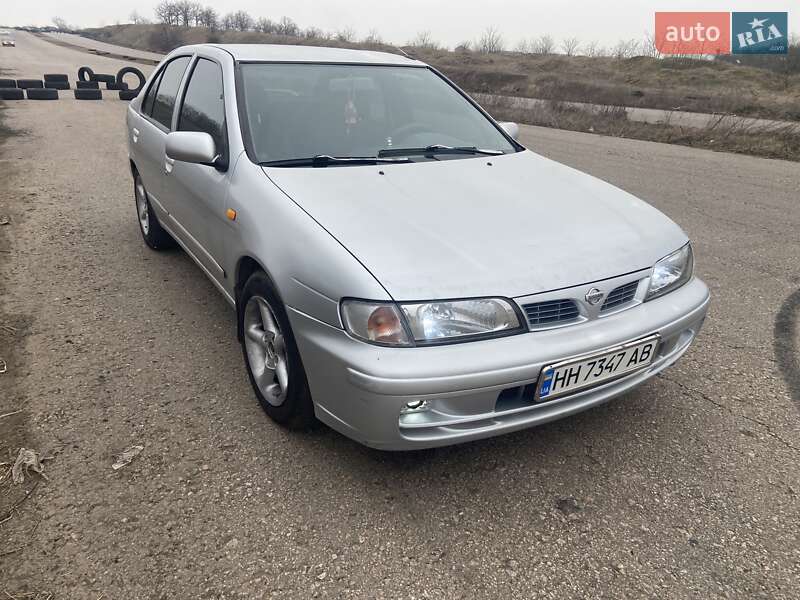 Nissan Almera 1997