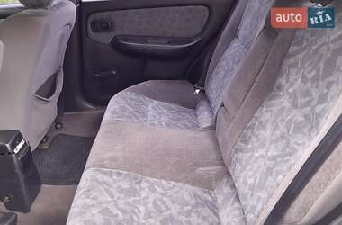 Седан Nissan Almera 1997 в 