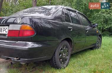Седан Nissan Almera 1997 в 